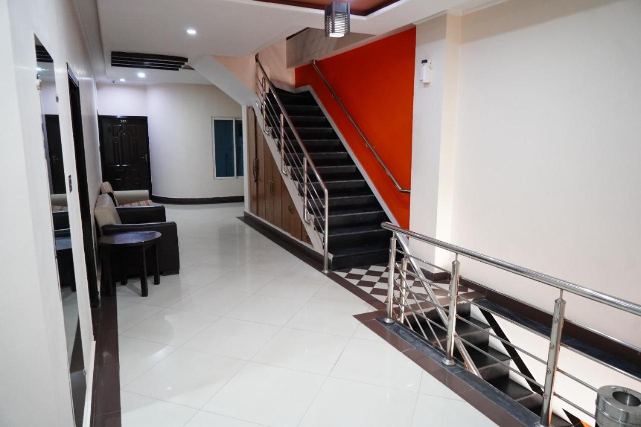Midtown Hotel راوالبيندي المظهر الخارجي الصورة