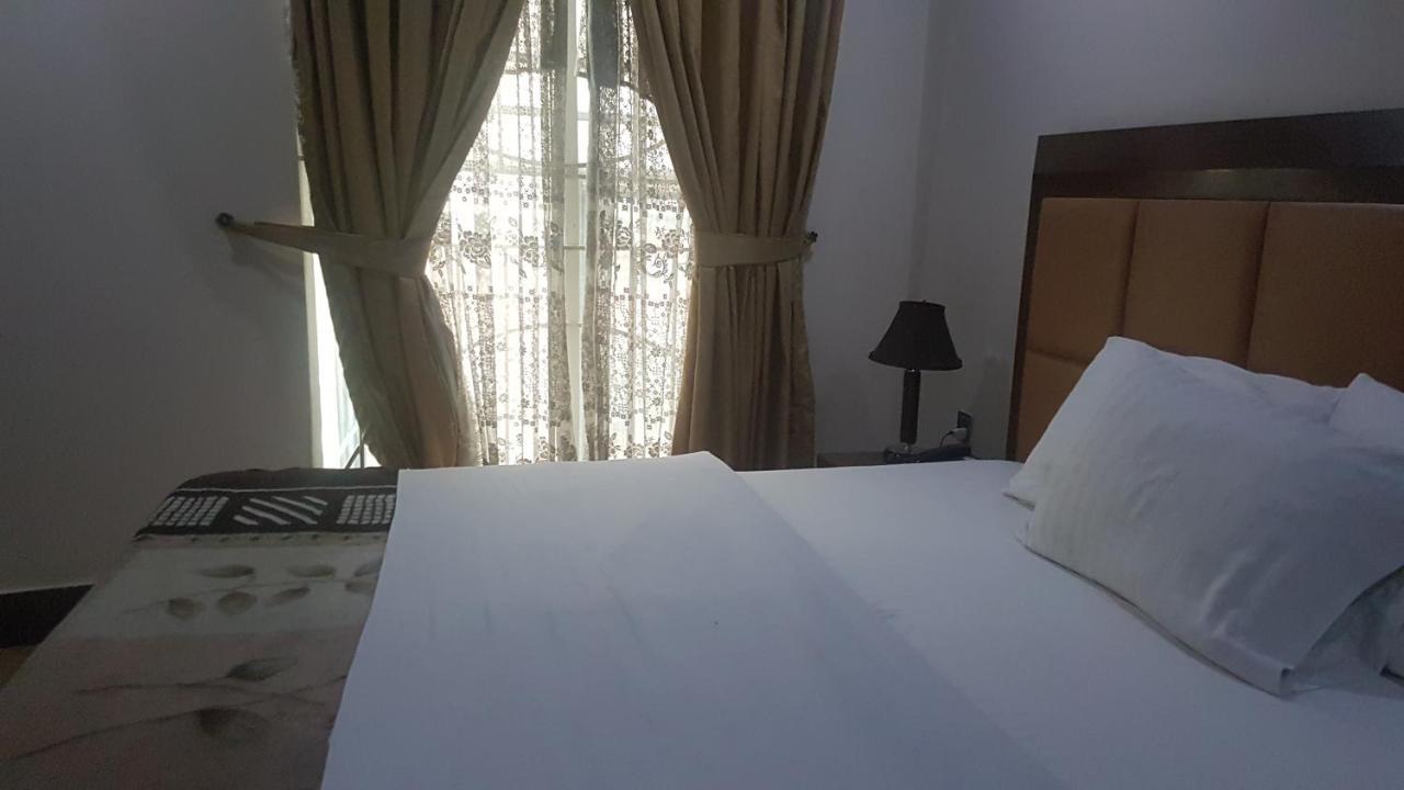 Midtown Hotel راوالبيندي المظهر الخارجي الصورة