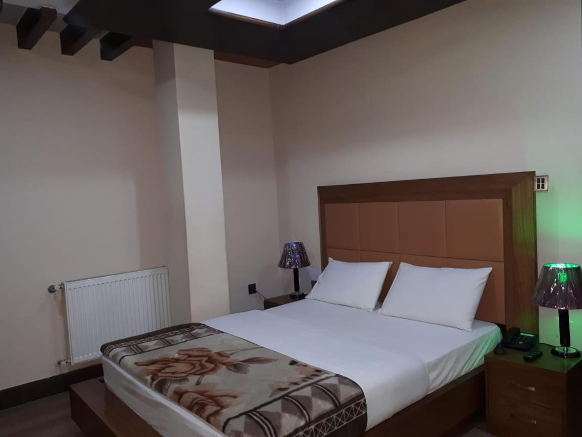 Midtown Hotel راوالبيندي المظهر الخارجي الصورة
