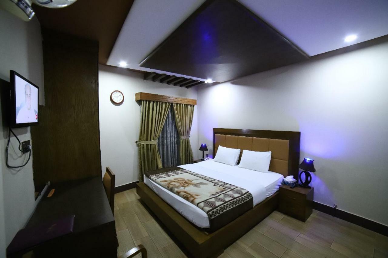 Midtown Hotel راوالبيندي المظهر الخارجي الصورة