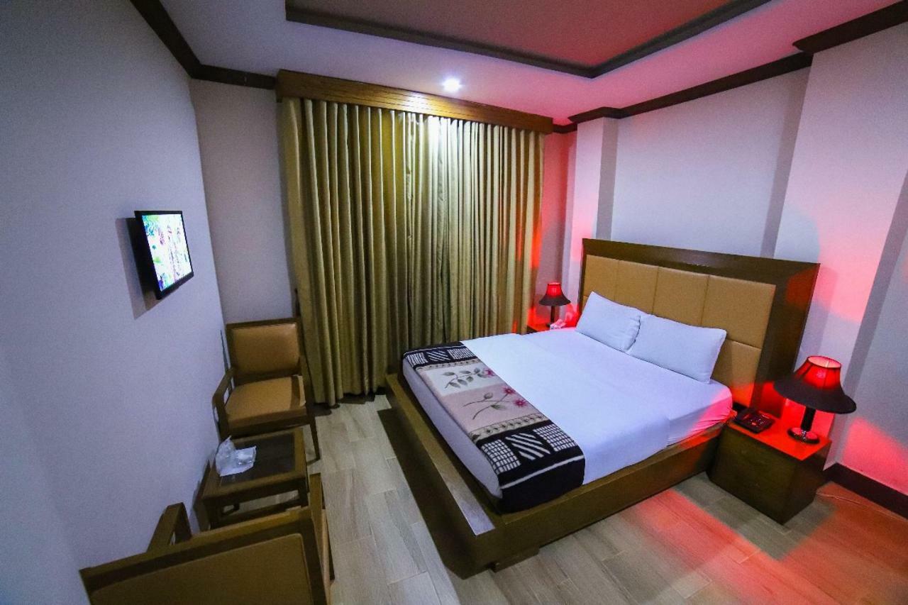 Midtown Hotel راوالبيندي المظهر الخارجي الصورة